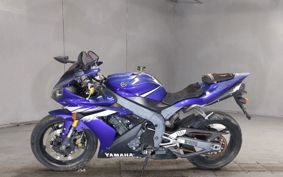 YAMAHA YZF-R1 RN15