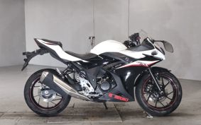 SUZUKI GSX250R DN11A