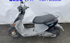 SUZUKI LETS4