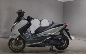 HONDA FORZA MF17