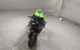 KAWASAKI ZX 10 NINJA R ZXT02E