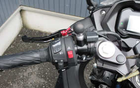 SUZUKI GSX250R DN11A