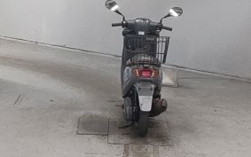 YAMAHA JOG POCHE SA08J