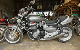 HONDA X4 1999 8100