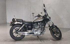 YAMAHA VIRAGO 250 3DM