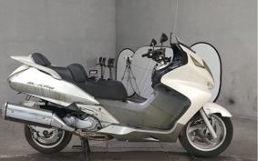 HONDA SILVERWING 400 NF01