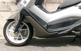 YAMAHA N-MAX SE86J