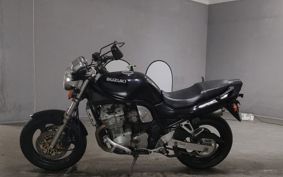 SUZUKI GSF750 GR7EA