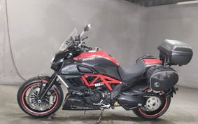 DUCATI  DUCATI  DIAVEL  CARBON  G100AB