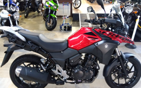 SUZUKI STROM 250 DS11A