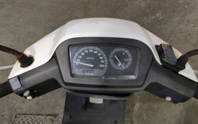SUZUKI ADDRESS V100 CE11A