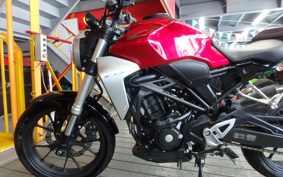HONDA CB250R MC52