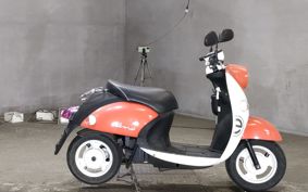 YAMAHA E- VINO  SY11J