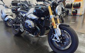 BMW NINE T 2019 0J01