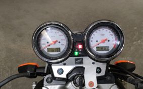 HONDA VTR 250 MC33