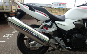 HONDA CB1300 SUPER  BOL DOR ABS 2010 SC54
