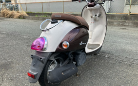 YAMAHA  VINO  DELUXE  SA37J