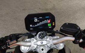 BMW F900R 0K11