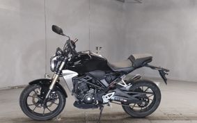 HONDA CB250R MC52