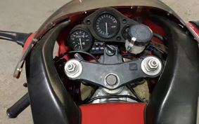 HONDA RVF400 NC35