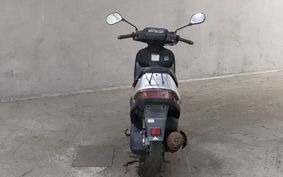 SUZUKI ADDRESS V100 CE13A