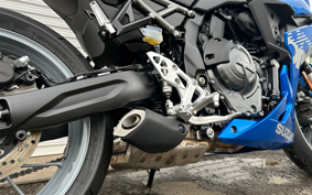 SUZUKI GSX-8R 2025 EM1AA