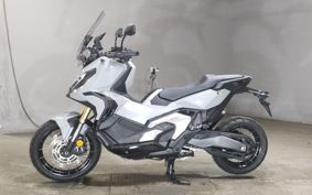 HONDA X-ADV 750 RH10