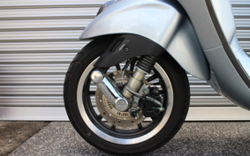 VESPA  VESPA  PRIMA  BEIGE RA150S