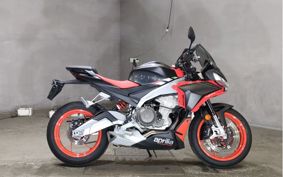APRILIA  APRILIA  TUONO 660 KS