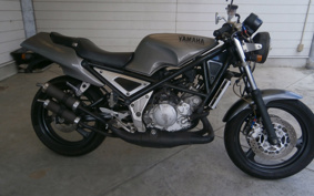YAMAHA R1-Z 3XC