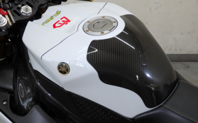 YAMAHA YZF-R1 2013 RN24J