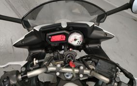 YAMAHA FEATHER8 RN25