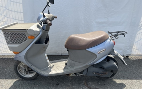 SUZUKI LETS4