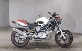 HONDA VTR 250 MC33