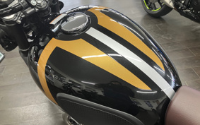 KAWASAKI W800 CAFE 2022