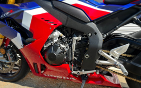 HONDA CBR1000RR-R FB SP 2020 SC82