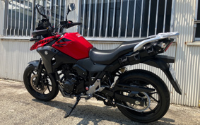 SUZUKI STROM 250 DS11A
