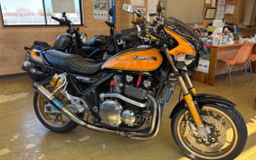 KAWASAKI ZEPHYR1100 2004 ZRT10A
