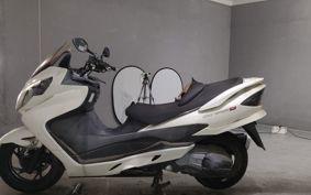 SUZUKI SKYWAVE 250M CJ45A