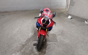 HONDA CBR1000RR RSP SC82