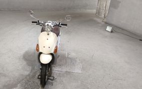 SUZUKI LETS4 CA45A