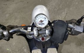YAMAHA VINO 5AU