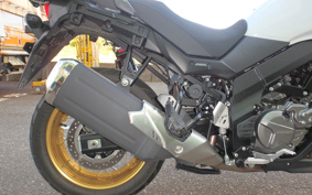 SUZUKI V-STROM 650XT ABS 2023 C733M