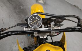 YAMAHA DT200 R 3ET