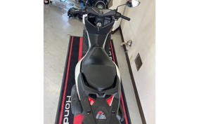 YAMAHA N-MAX155 ABS SG50J