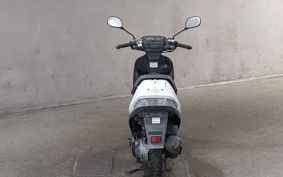 SUZUKI ADDRESS V100 CE11A