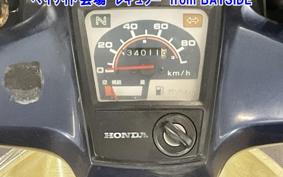 HONDA C90