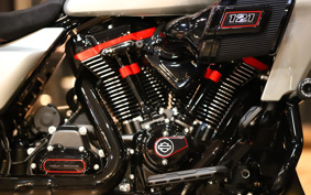 HARLEY  HARLEY FLTRXSTSE CVO 2025 TL8