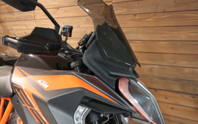 KTM 1290 SUPER DUKE GT 2020 V6940