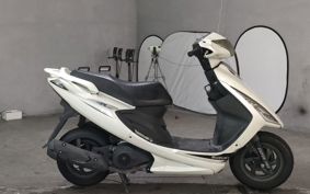 SUZUKI GSR125 UTD43